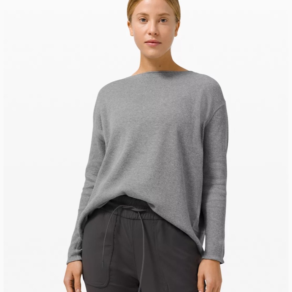 NWT Lululemon Back in Action Long Sleeve